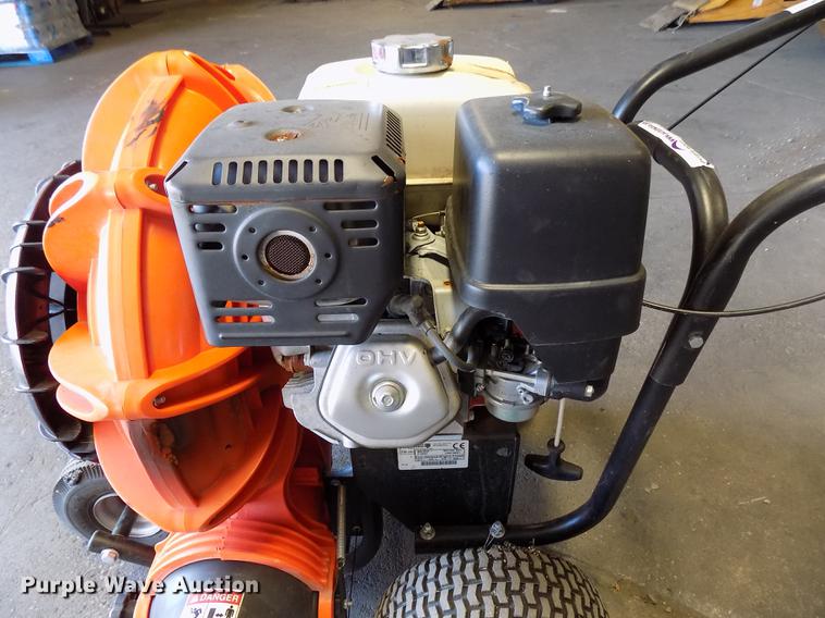 image for item FQ9019 Billy Goat Force F1302H blower