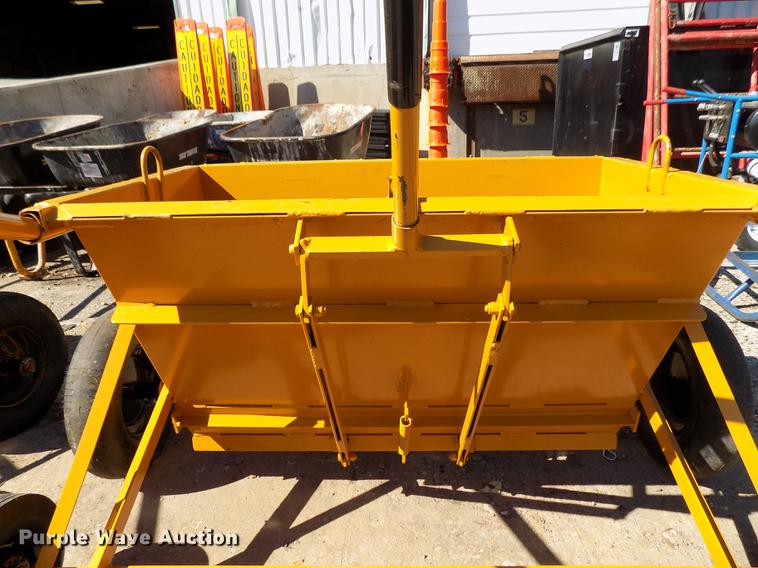 image for item FQ9025 Roofmaster gravel spreader