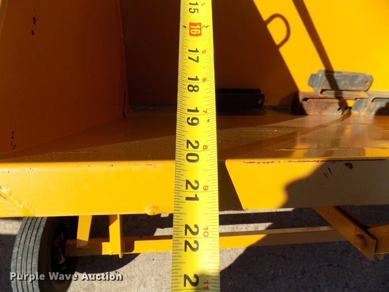 image for item FQ9026 Roofmaster gravel spreader