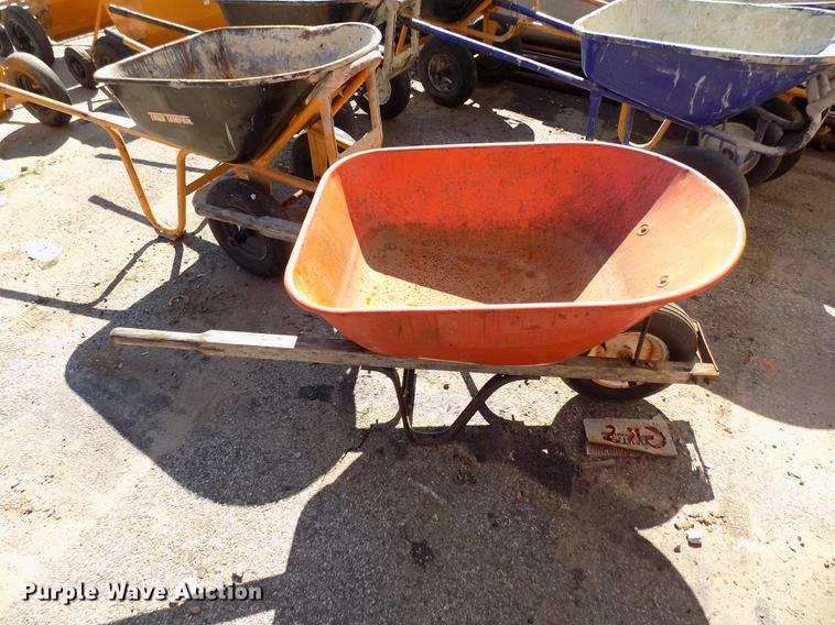image for item FQ9028 (6) True Temper wheelbarrows