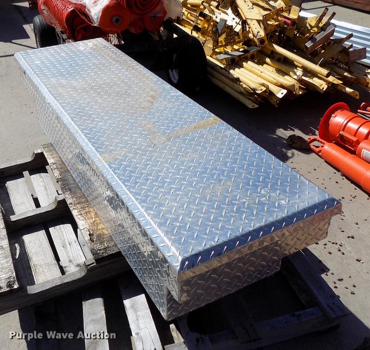 image for item FQ9029 Promaxx toolbox