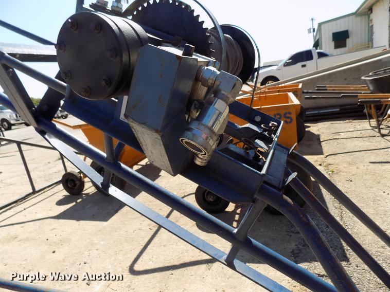 image for item FQ9048 Hydraulic hoist