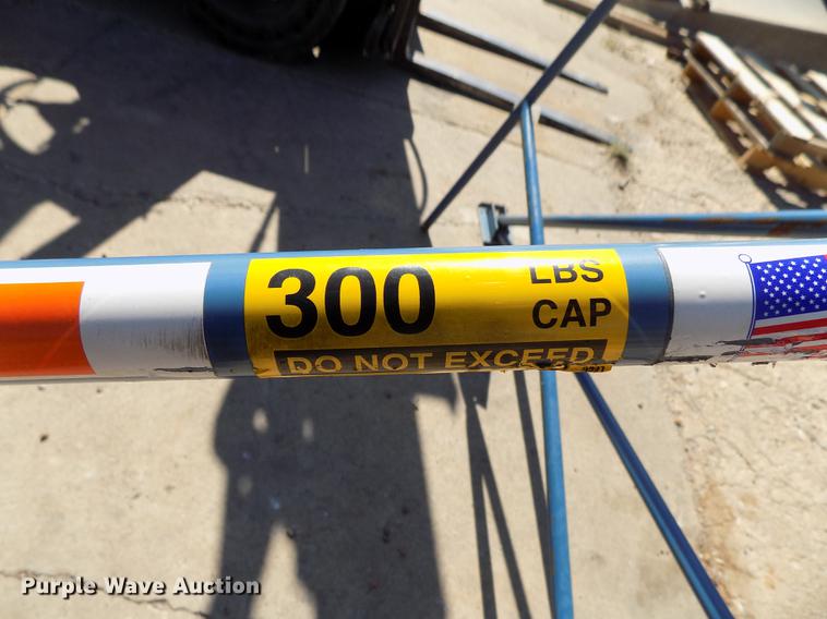 image for item FQ9049 Beam and upright