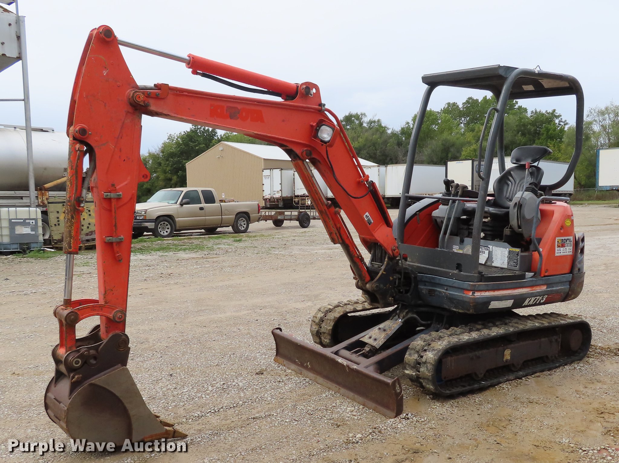 2006 Kubota KX713 mini excavator in Chanute, KS Item EI9991 sold