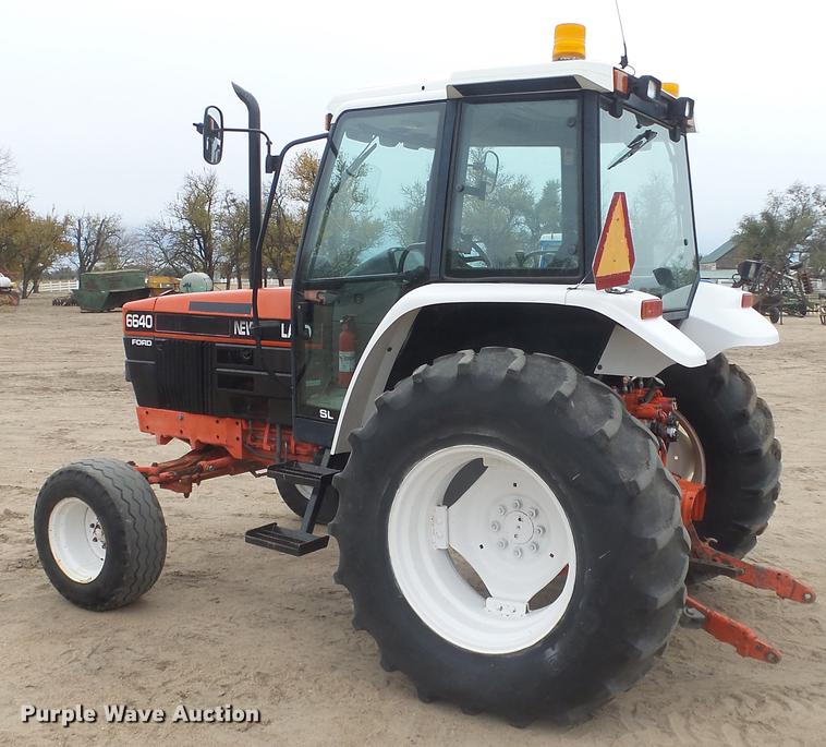 image for item AM9022 New Holland 6640 tractor