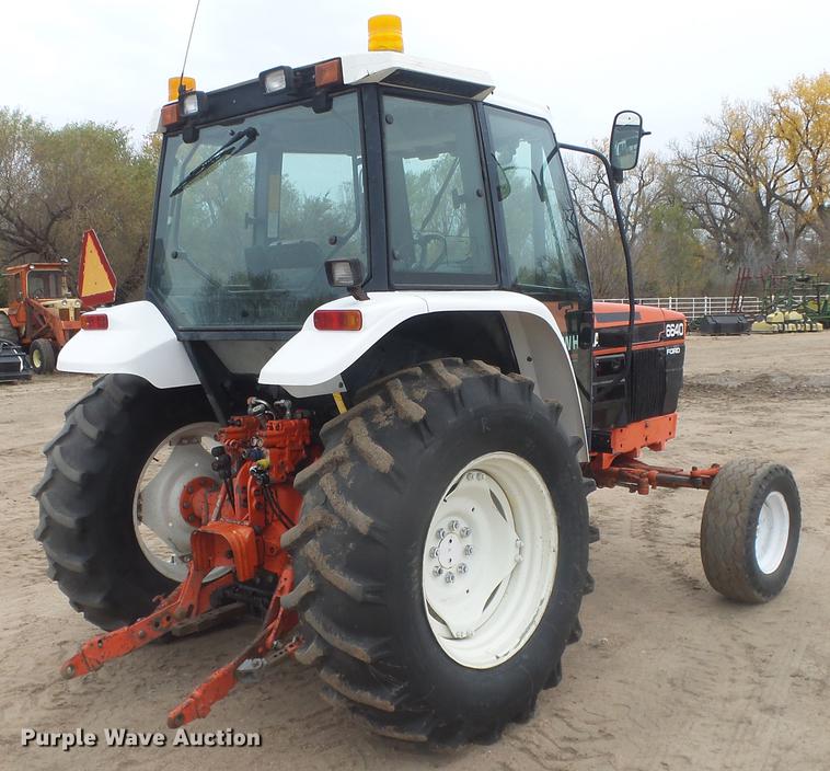 image for item AM9022 New Holland 6640 tractor