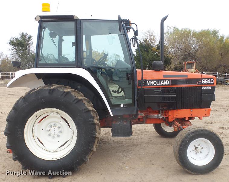 image for item AM9022 New Holland 6640 tractor