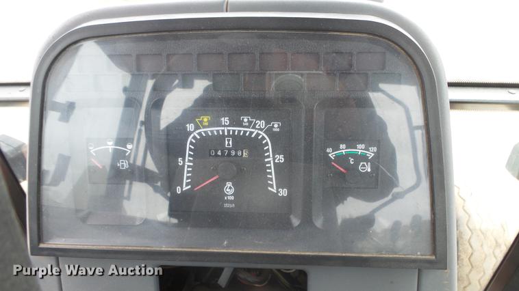 image for item AM9022 New Holland 6640 tractor