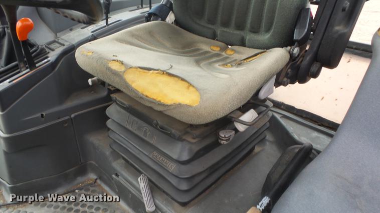 image for item AM9022 New Holland 6640 tractor