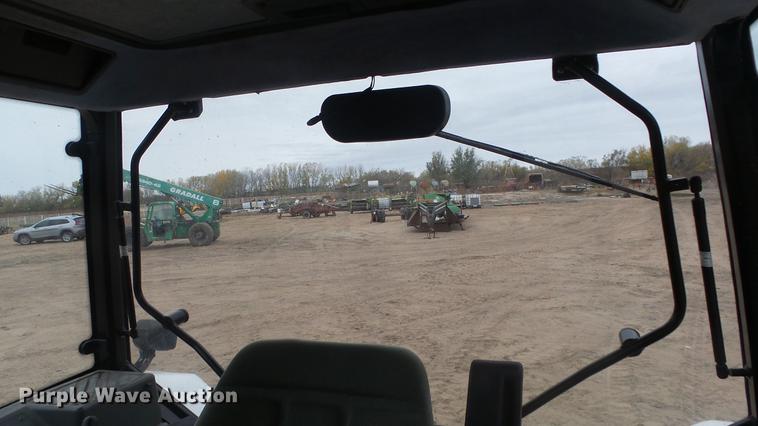 image for item AM9022 New Holland 6640 tractor