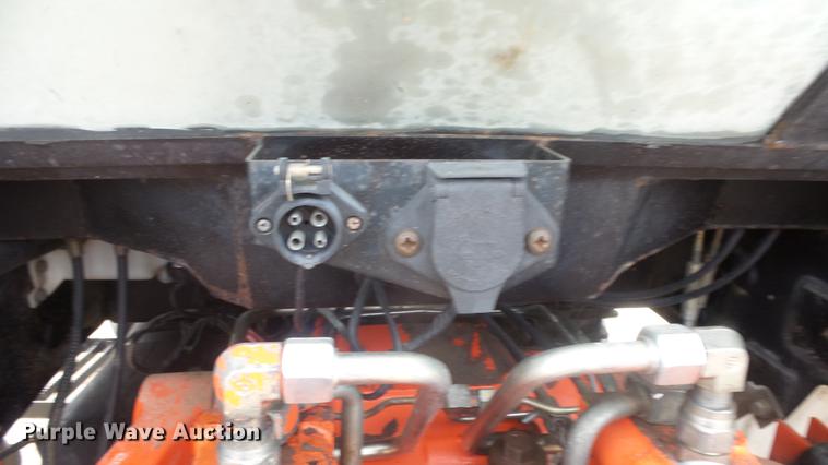 image for item AM9022 New Holland 6640 tractor