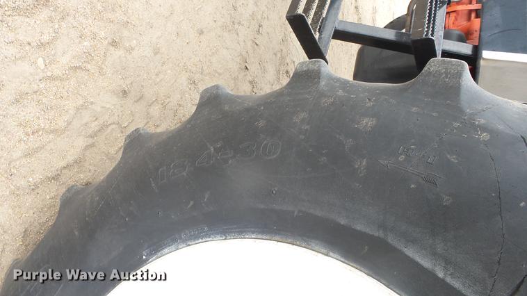 image for item AM9022 New Holland 6640 tractor