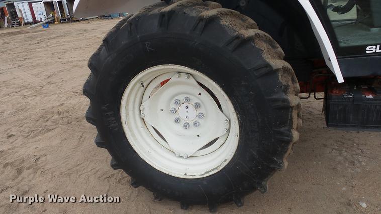 image for item AM9022 New Holland 6640 tractor