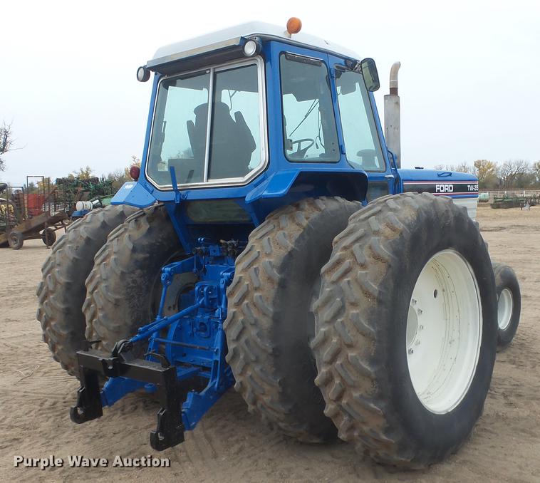 image for item AM9023 Ford TW35 tractor