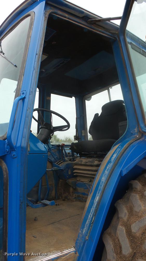 image for item AM9023 Ford TW35 tractor