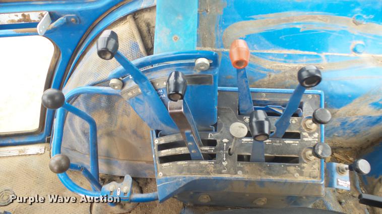 image for item AM9023 Ford TW35 tractor