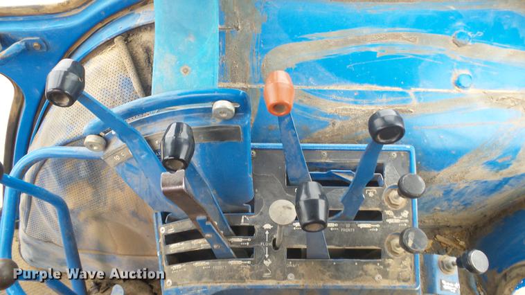 image for item AM9023 Ford TW35 tractor