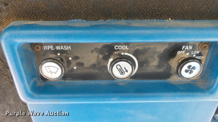 image for item AM9023 Ford TW35 tractor