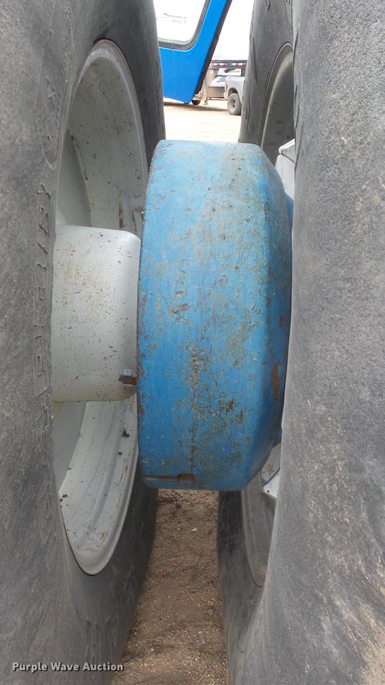 image for item AM9023 Ford TW35 tractor