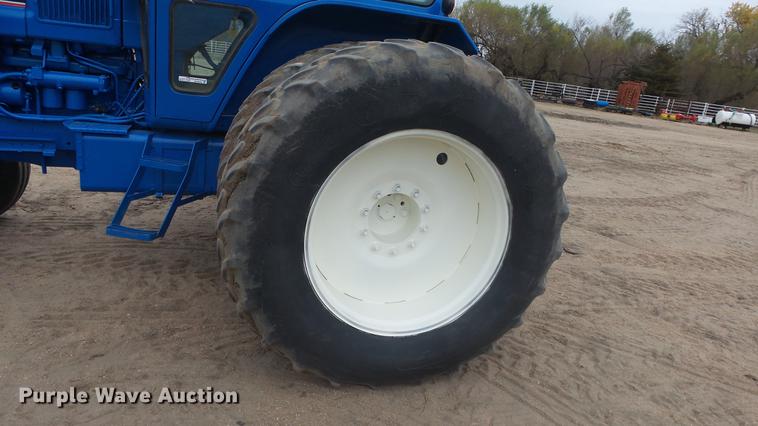 image for item AM9023 Ford TW35 tractor