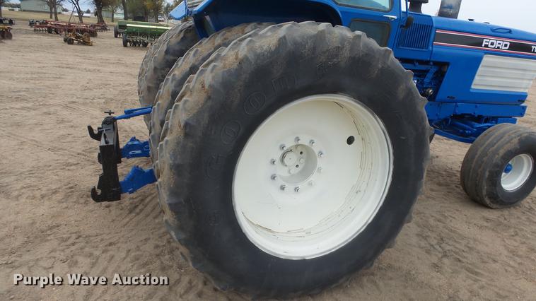 image for item AM9023 Ford TW35 tractor