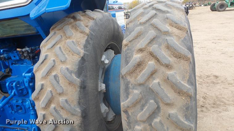 image for item AM9023 Ford TW35 tractor