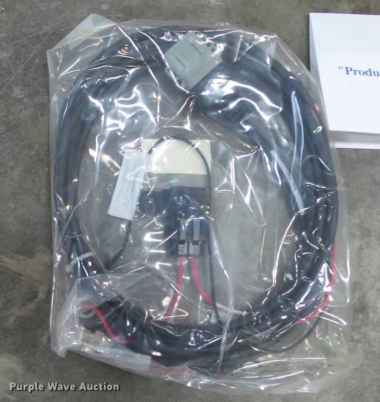 image for item AM9040 Top Con 150 GPS kit