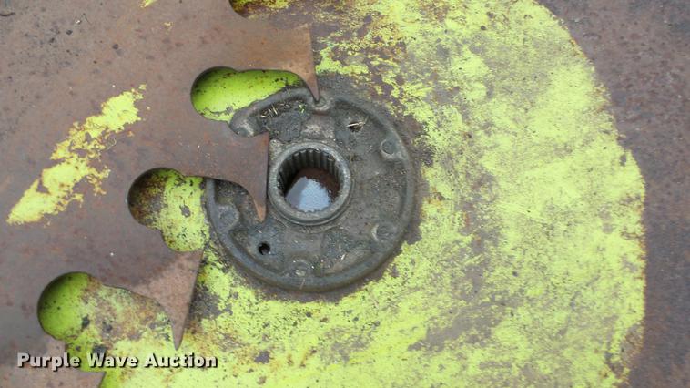 image for item AM9053 Claas RU450/RU600 gathering wheels and knives
