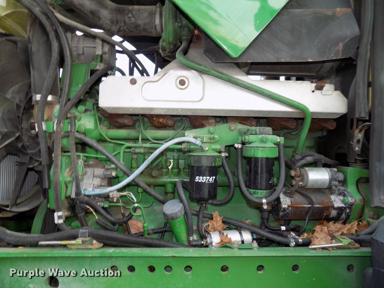 image for item DB8514 2005 John Deere 7320 MFWD tractor