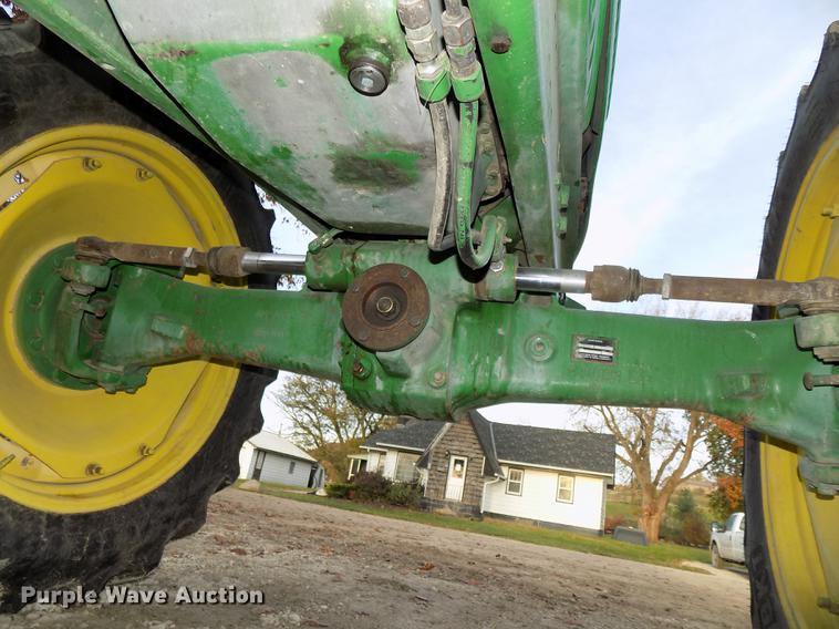 image for item DB8514 2005 John Deere 7320 MFWD tractor