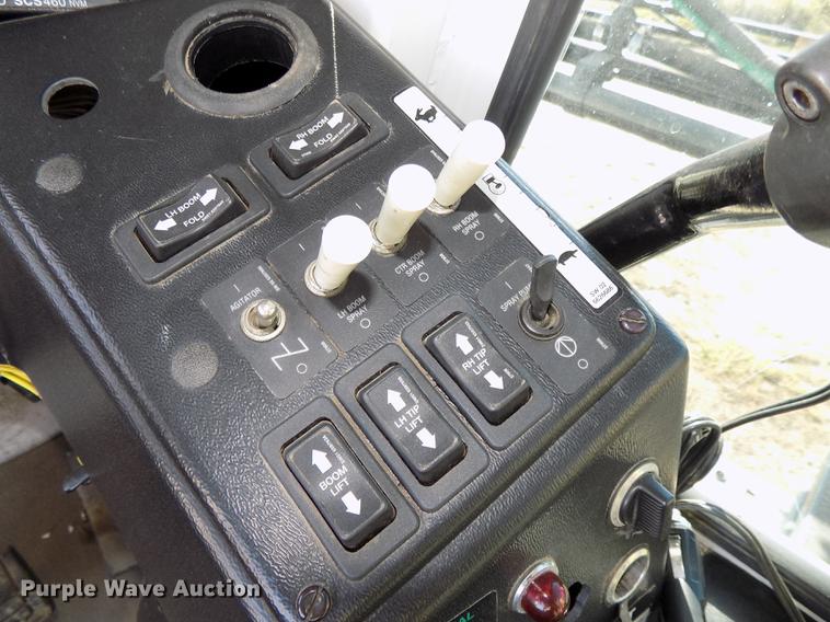 image for item DB8516 2004 SpraCoupe 4640 sprayer