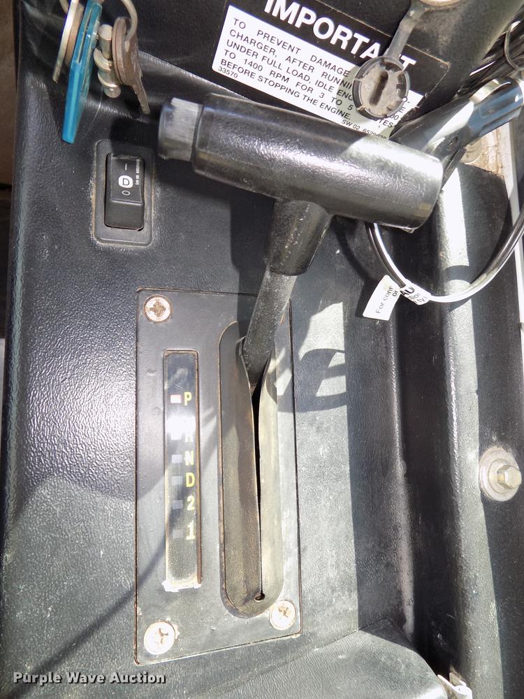 image for item DB8516 2004 SpraCoupe 4640 sprayer