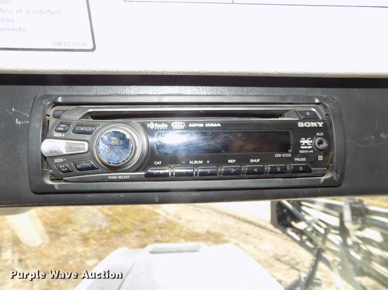 image for item DB8516 2004 SpraCoupe 4640 sprayer