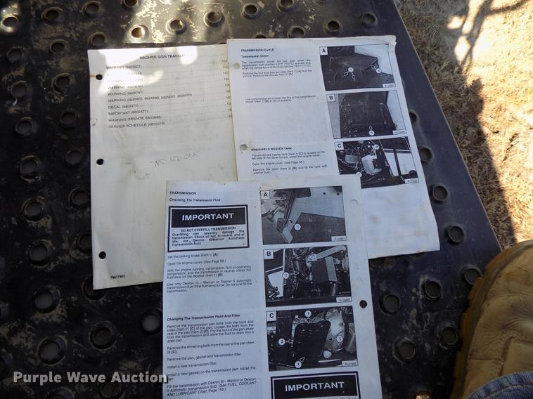 image for item DB8516 2004 SpraCoupe 4640 sprayer