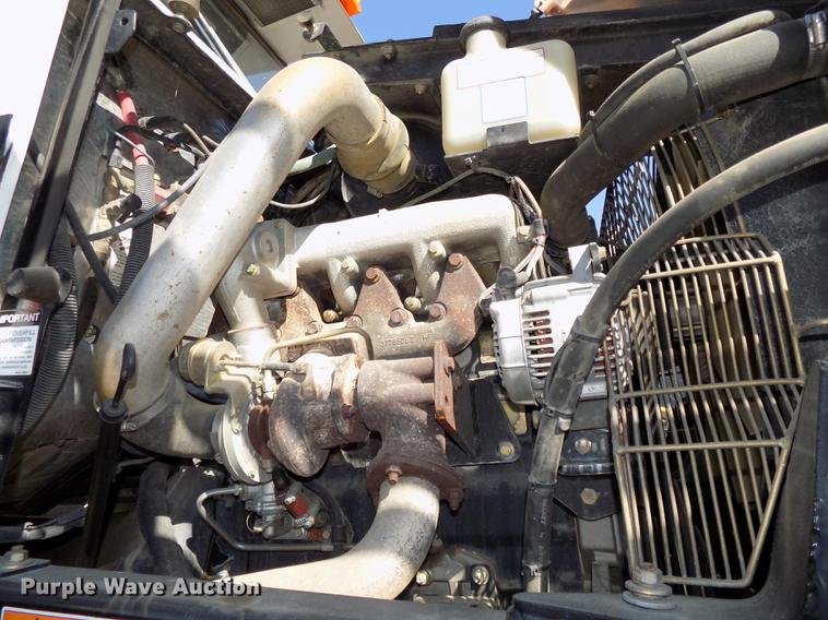 image for item DB8516 2004 SpraCoupe 4640 sprayer