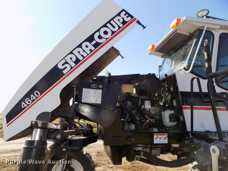 image for item DB8516 2004 SpraCoupe 4640 sprayer
