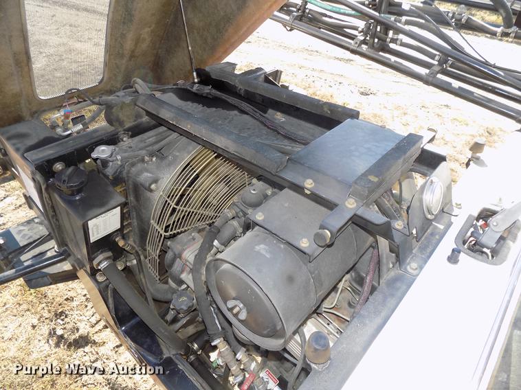 image for item DB8516 2004 SpraCoupe 4640 sprayer