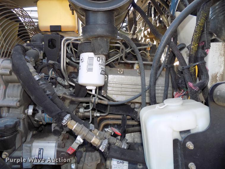 image for item DB8516 2004 SpraCoupe 4640 sprayer