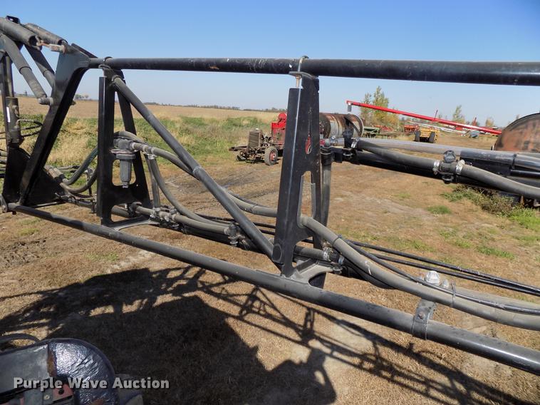 image for item DB8516 2004 SpraCoupe 4640 sprayer