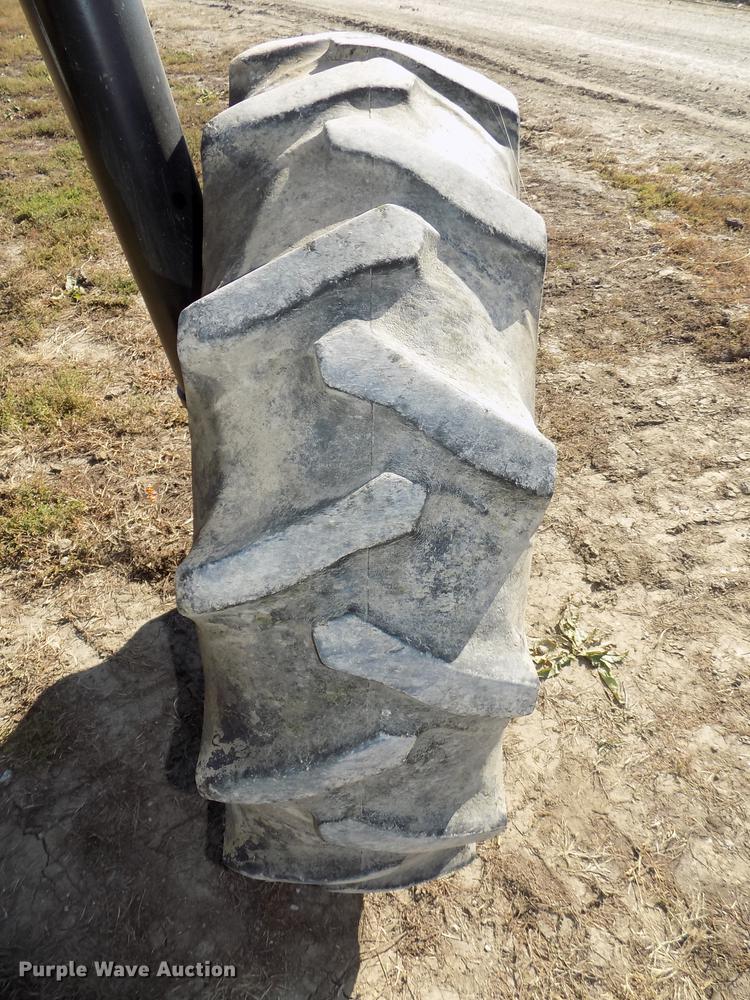 image for item DB8516 2004 SpraCoupe 4640 sprayer