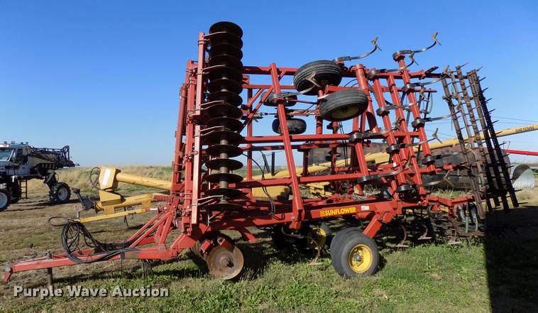 image for item DB8521 Sunflower 6332-26 mulch finisher