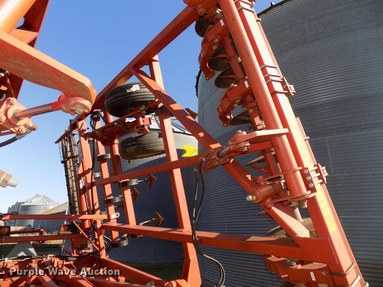 image for item DB8521 Sunflower 6332-26 mulch finisher