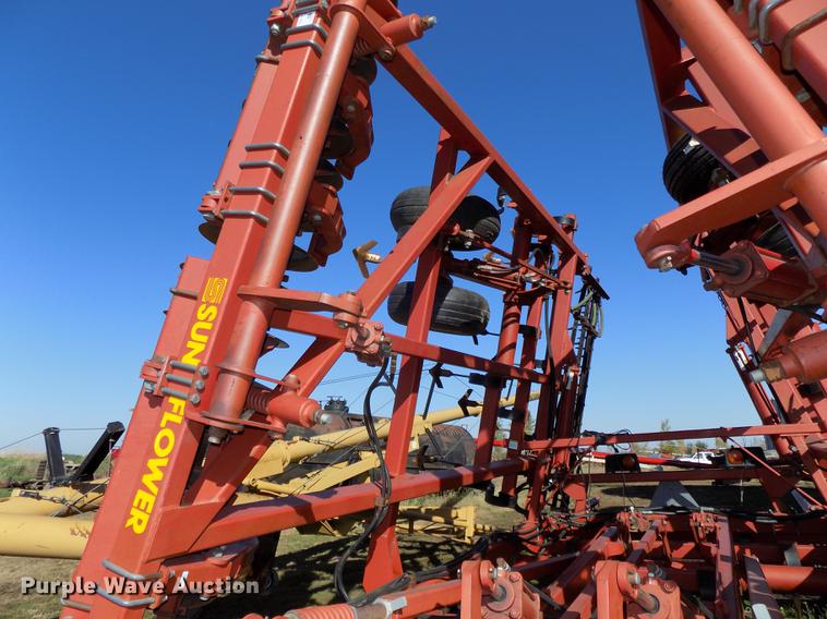 image for item DB8521 Sunflower 6332-26 mulch finisher