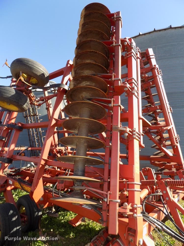 image for item DB8521 Sunflower 6332-26 mulch finisher