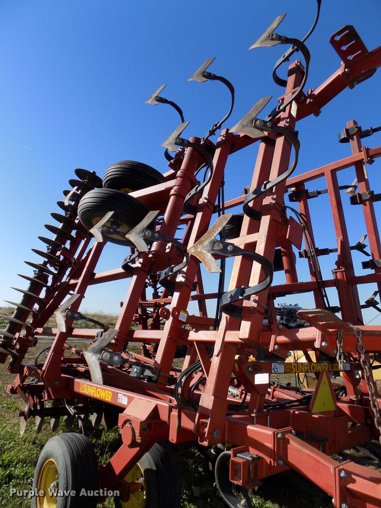 image for item DB8521 Sunflower 6332-26 mulch finisher