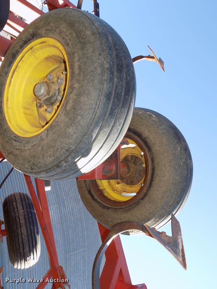 image for item DB8521 Sunflower 6332-26 mulch finisher