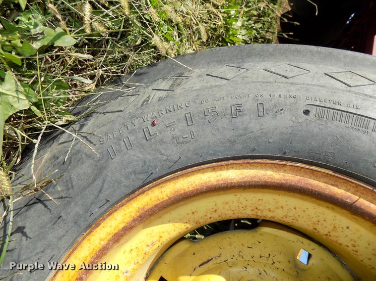 image for item DB8521 Sunflower 6332-26 mulch finisher