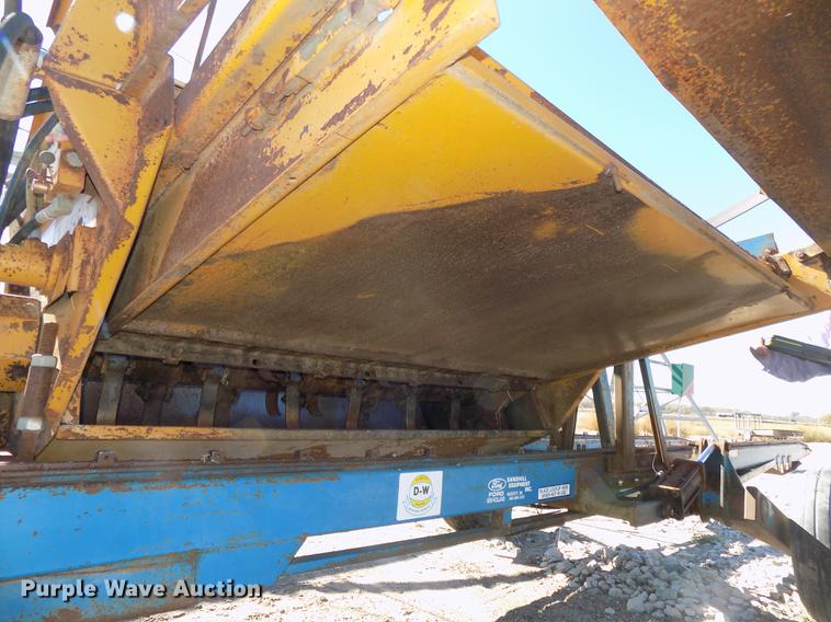 image for item DB8526 D-W hay hauler with Haybuster 256 bale processor