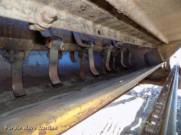 image for item DB8526 D-W hay hauler with Haybuster 256 bale processor