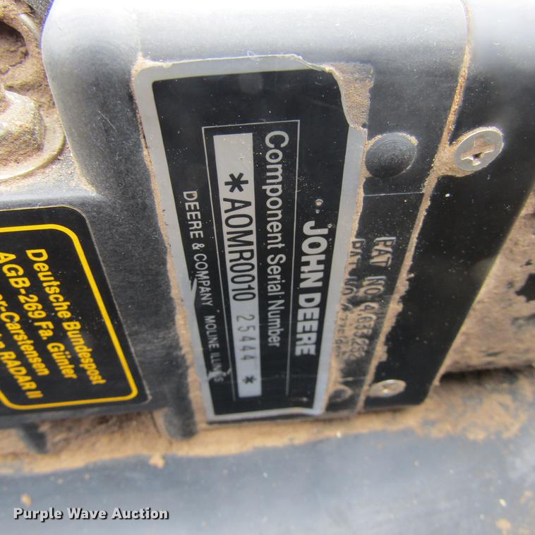 image for item DC0021 John Deere 7200 planter